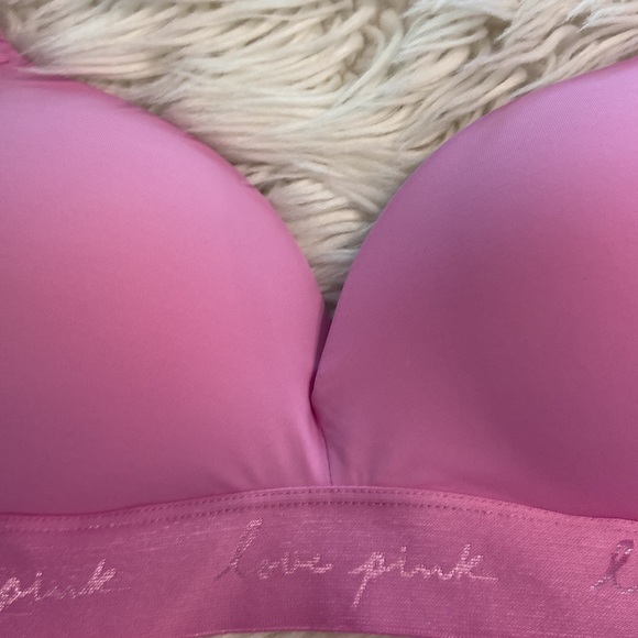 PINK Bra size 34DD color pink excellent condition padded adjustable string - Picture 12 of 12